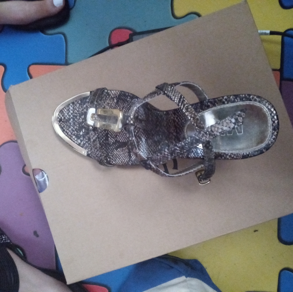 MIA wedges